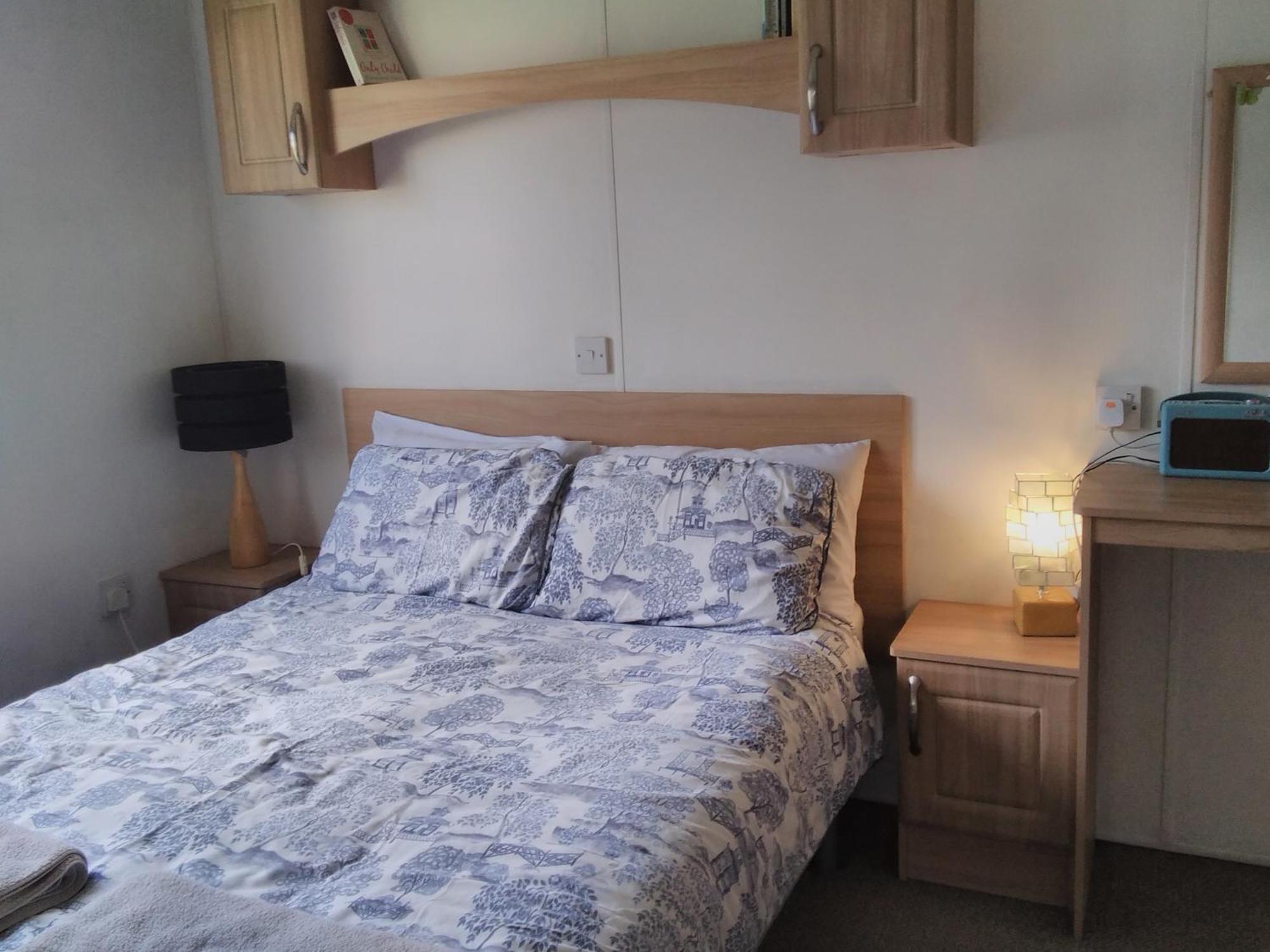 Private Caravan Situated At Parkdean Holiday Resort St Margaret'S At Cliffe Number 18 エクステリア 写真