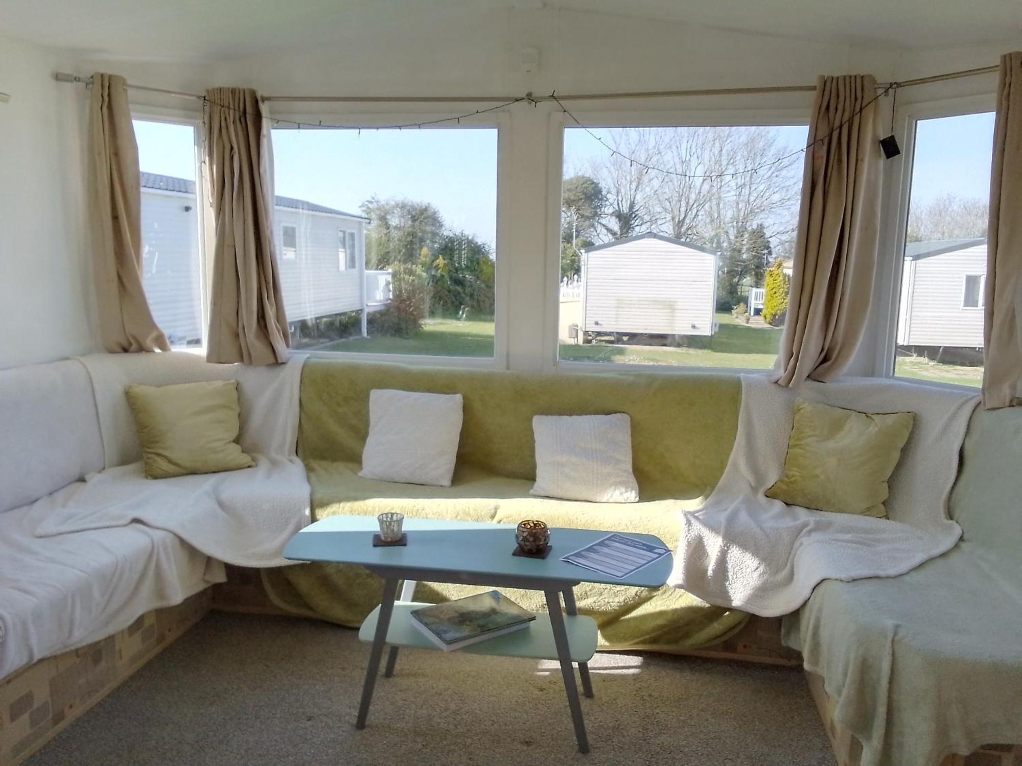 Private Caravan Situated At Parkdean Holiday Resort St Margaret'S At Cliffe Number 18 エクステリア 写真